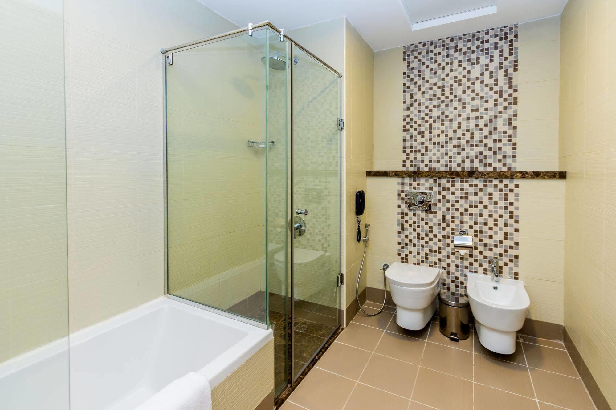 Aparthotel Tower 3*