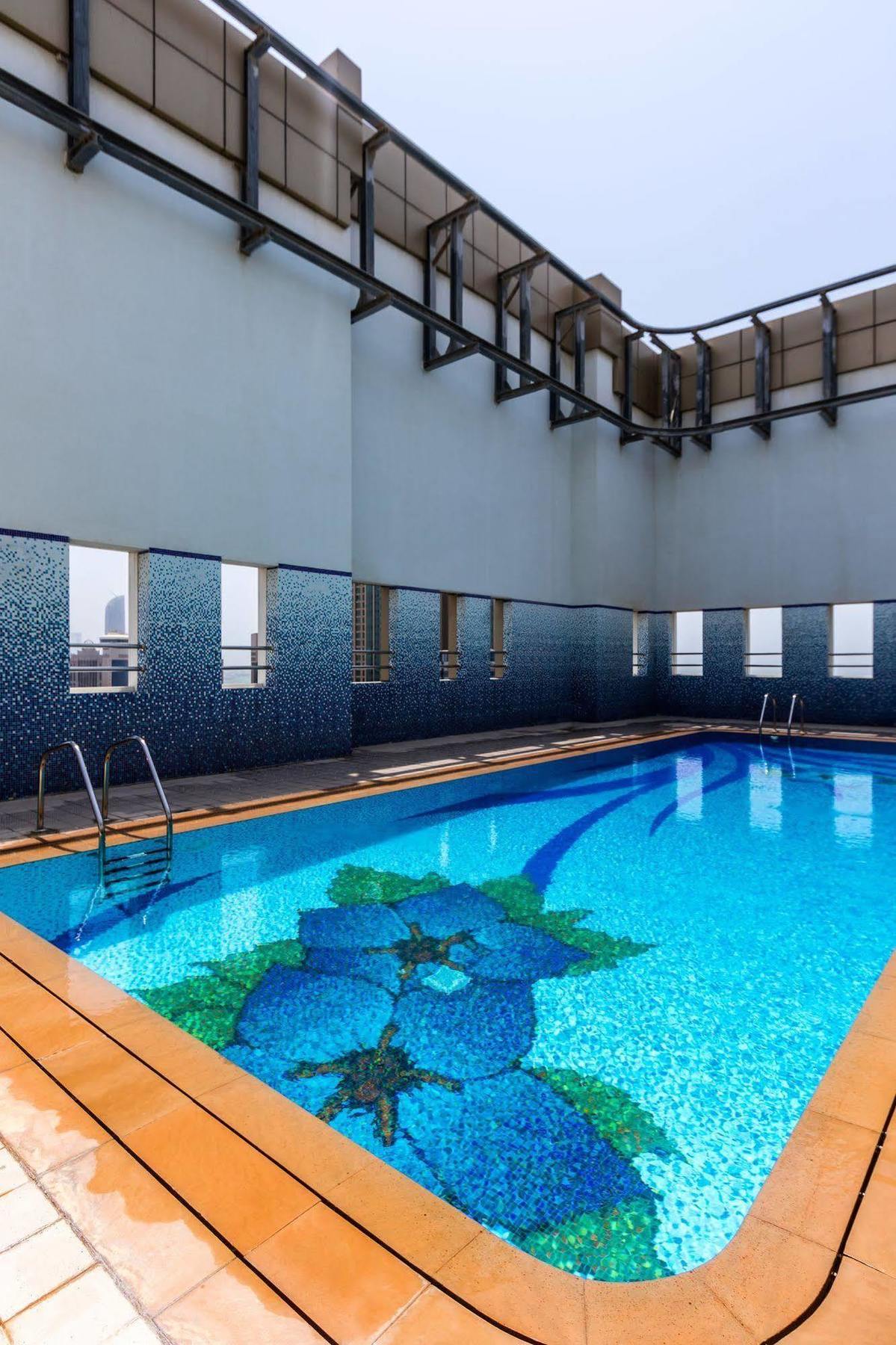 Aparthotel Tower 3*