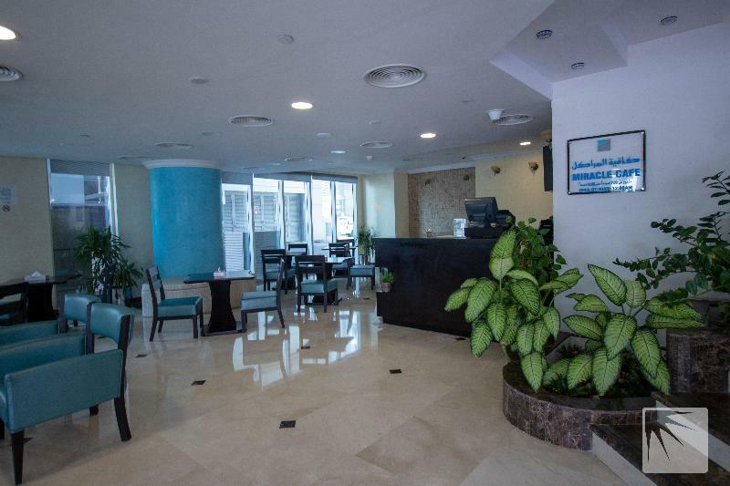 Tower Aparthotel 3*