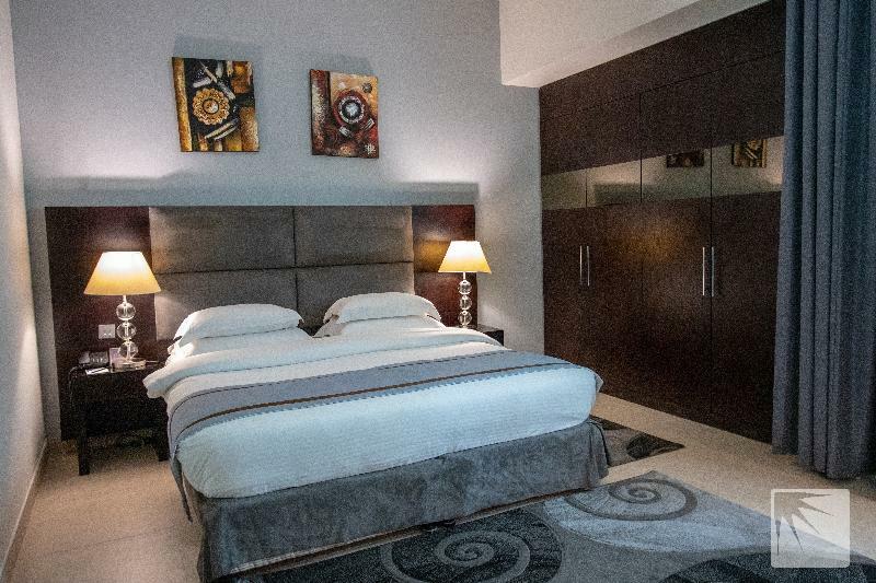 Aparthotel Tower 3*